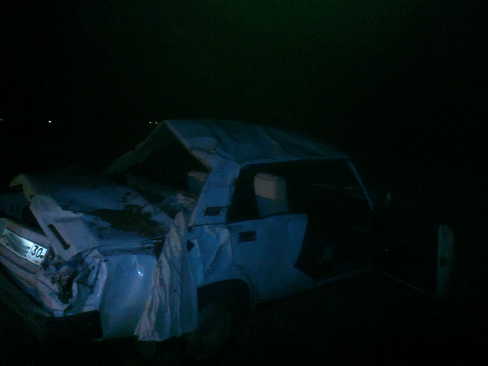 На автодороге «Ахтубинск - Верхний Баскунчак» перевернулась легковушка - один человек погиб