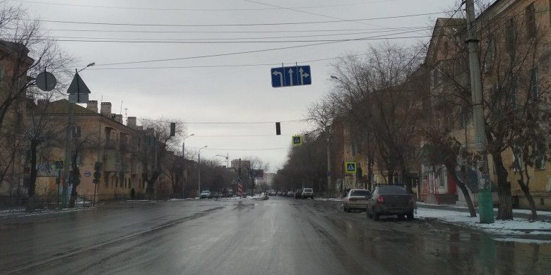 Астраханец добился установки дорожного знака