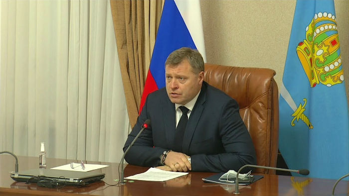 Губернатор Астраханской области Игорь Бабушкин ушел на самоизоляцию