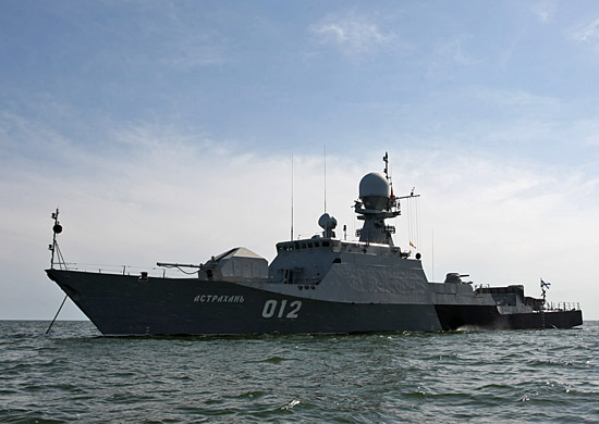 Корабли Каспийской флотилии готовятся к итоговому в зимнем периоде обучения выходу в море