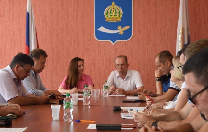 Игорь Седов намерен сделать встречи с представителями УК и ТСЖ в Астрахани регулярными