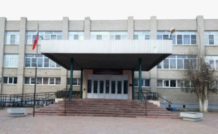 Астраханская школа отметила 40-летний юбилей