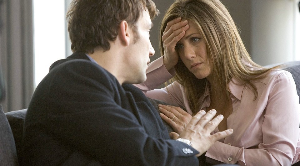 Астраханец тайно заснял интим своих друзей и распространил видео в соцсетях