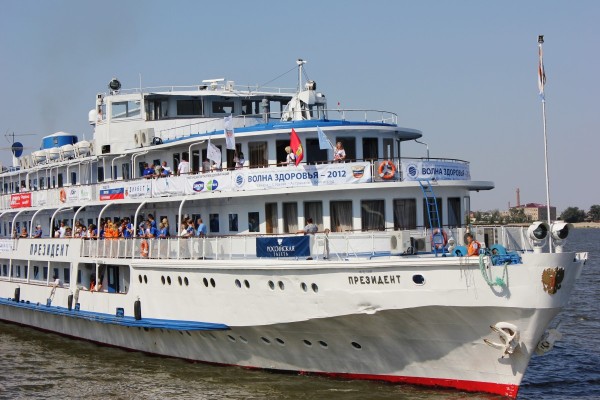 В Астрахань прибыла «Волна здоровья»