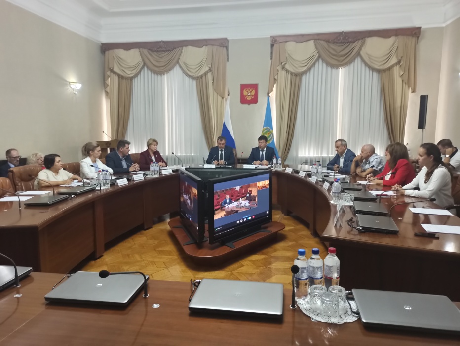 Владимир Золотокопов избран новым председателем Астраханского облизбиркома