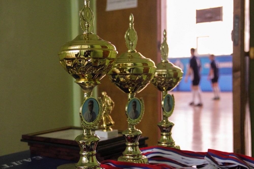 В Астрахани завершился зимний чемпионат по мини-футболу на кубок А. П. Гужвина 