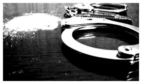 Астраханские наркополицейские завершили расследование уголовного дела, составившего 123 тома