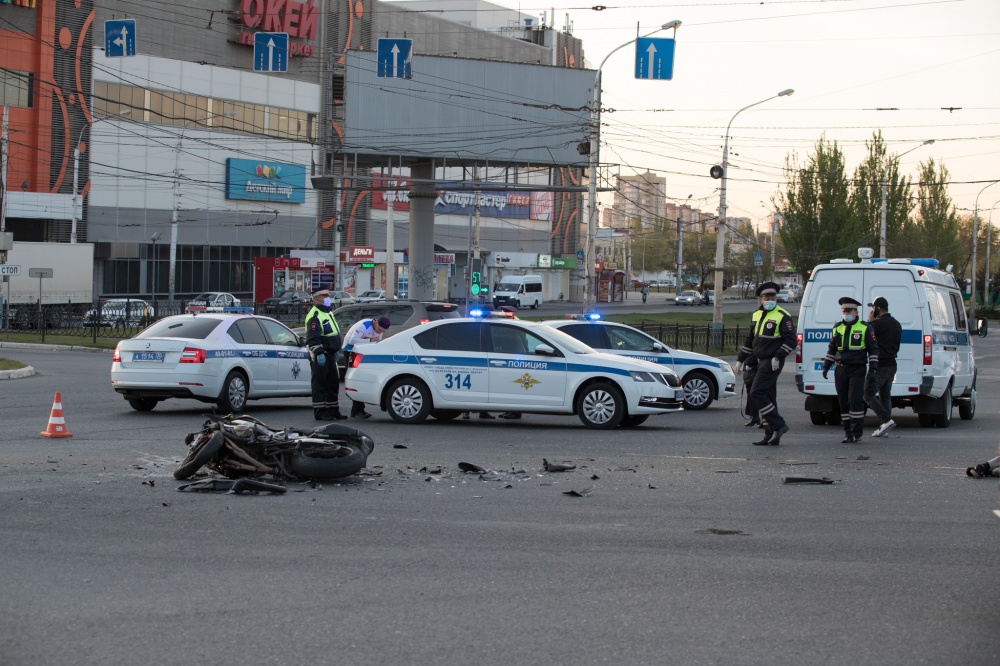 Есть, над чем задуматься: видео смертельной аварии в Астрахани