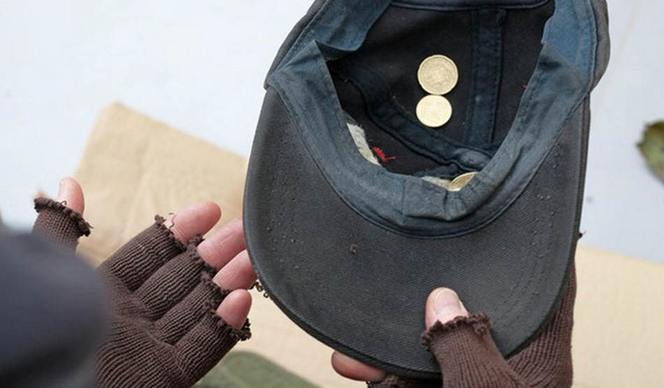 У бедного астраханца украли деньги на подарки для дочек