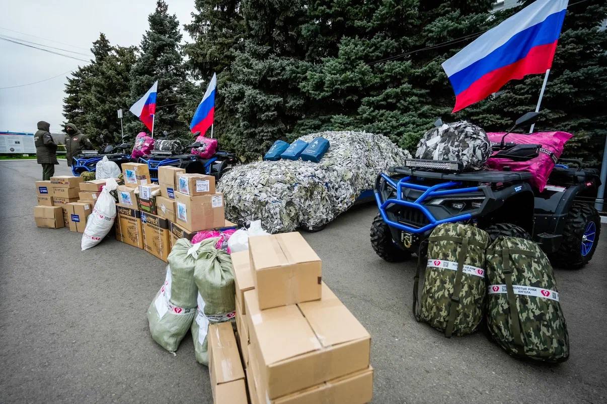 Астраханский губернатор отвез квадроциклы бойцам СВО