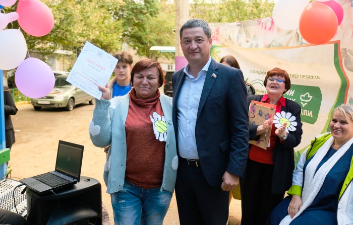 В Астраханской области растет число «серебряных» волонтеров