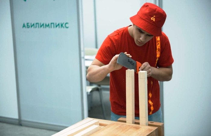 В Астрахани пройдет региональный этап национального чемпионата «Абилимпикс»-2023 для молодежи с ОВЗ
