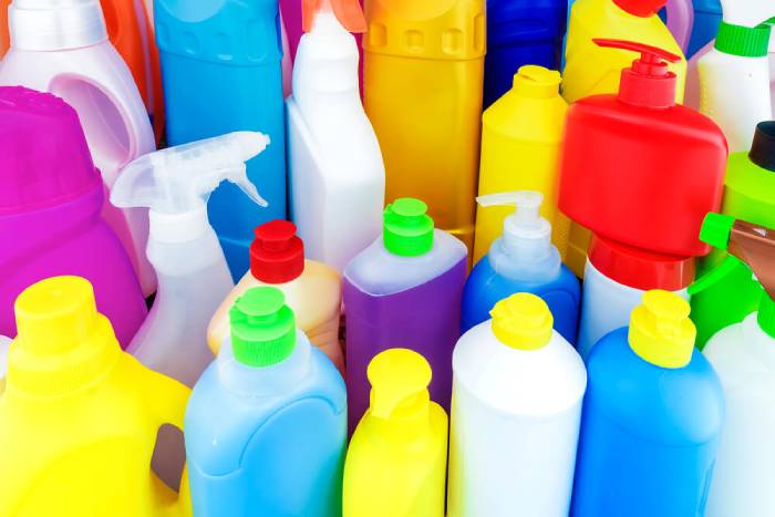 В Астрахани будут производить чистящие средства, шампуни и порошки