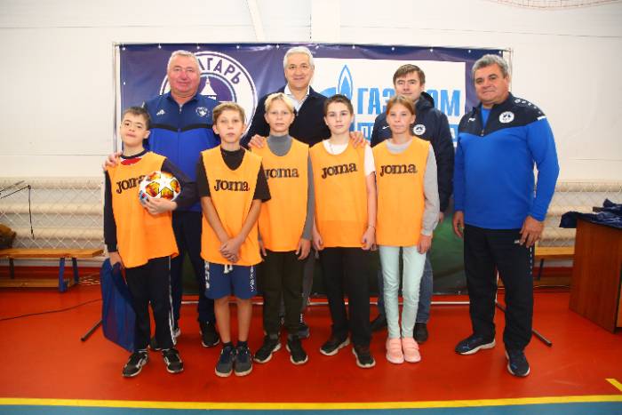 Леонид Огуль предложил создать футбольную секцию для астраханских детей с ограниченными возможностями здоровья 
