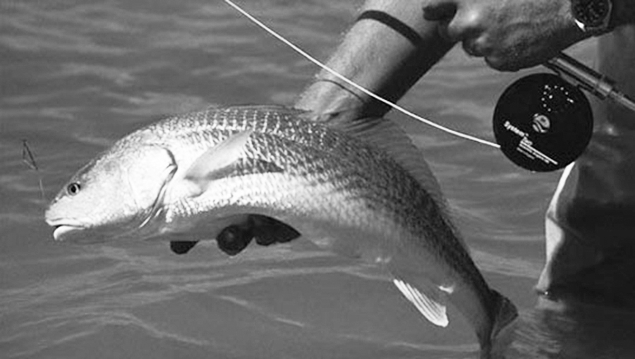 Под Астраханью пенсионер убил своего брата во время рыбалки