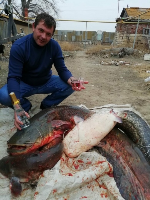 Астраханец порадовал себя крупным предновогодним уловом