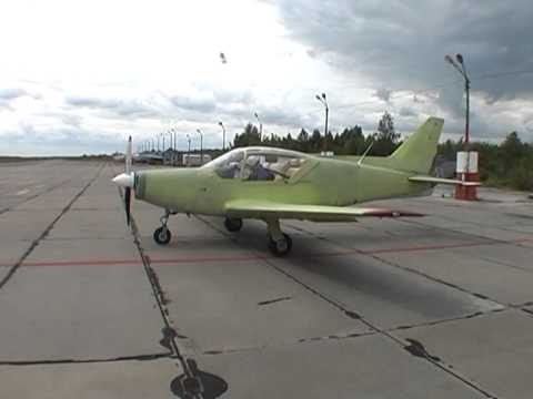 Под Астраханью самолет, травивший саранчу, совершил жесткую посадку: пострадал пилот