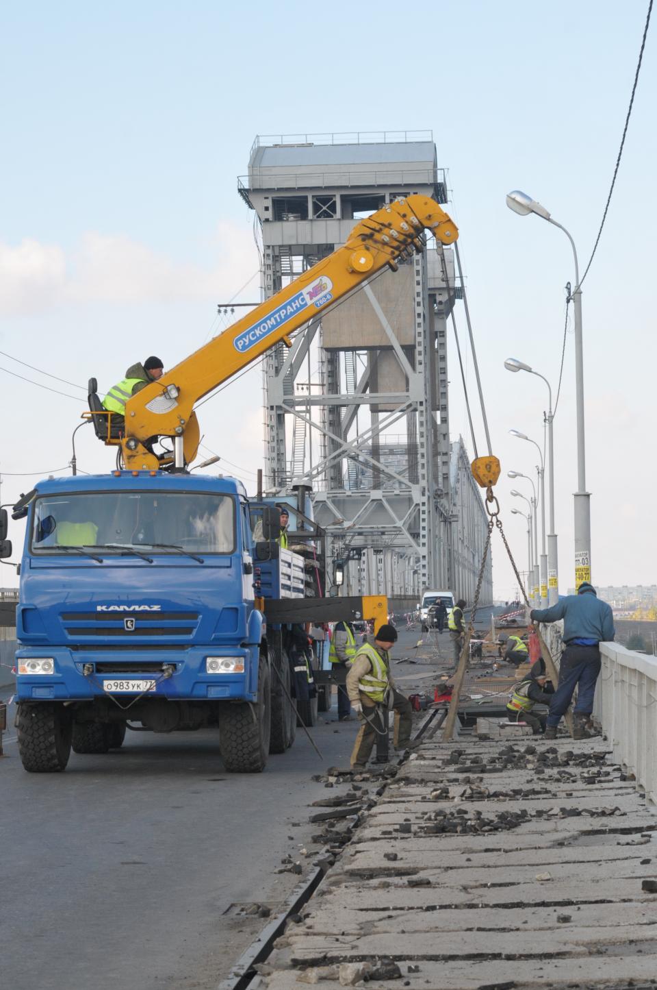 Ремонт Старого моста на контроле городской администрации