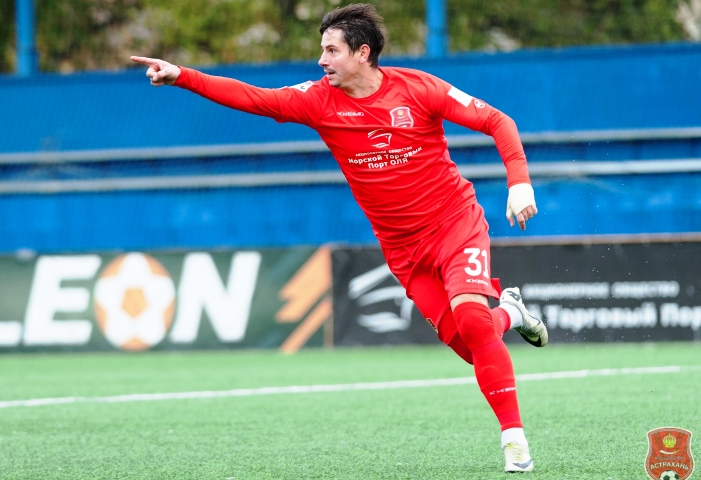 СК «Астрахань» приобрел новых двух игроков и директора клуба