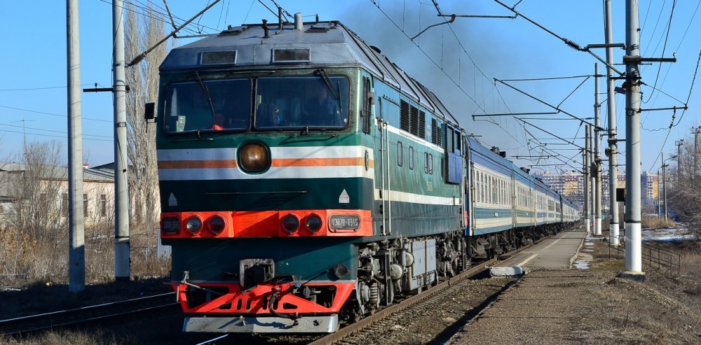 В Астраханской области мужчина спрыгнул с поезда