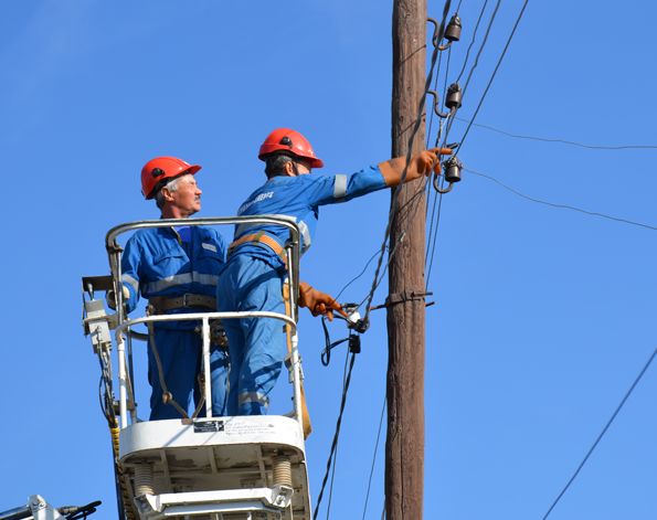 Электроснабжение потребителей Астраханской области частично восстановлено. Работы продолжаются