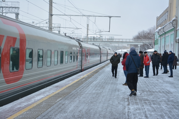 Перевозки пассажиров на ПривЖД выросли на четверть в период новогодних праздников