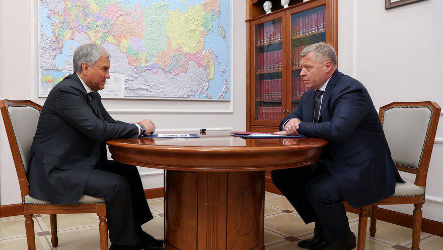 Председатель Госдумы РФ Вячеслав Володин встретился с астраханским губернатором 
