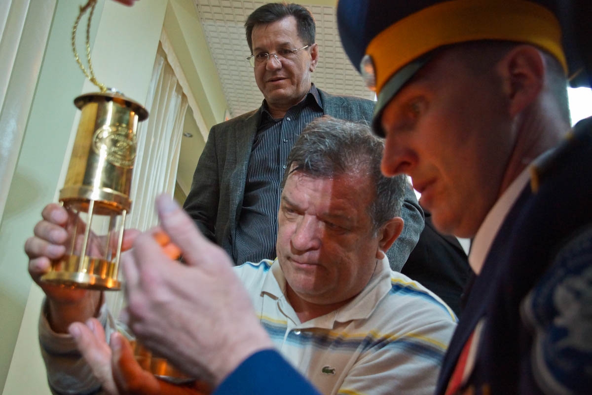 В Астраханскую область привезли Благодатный огонь