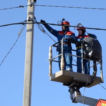 Ремонт энергообъектов ОАО «МРСК Юга» («Россети») в Приволжском районе обеспечит надежное энергоснабжение потребителей в осенне-зимний период