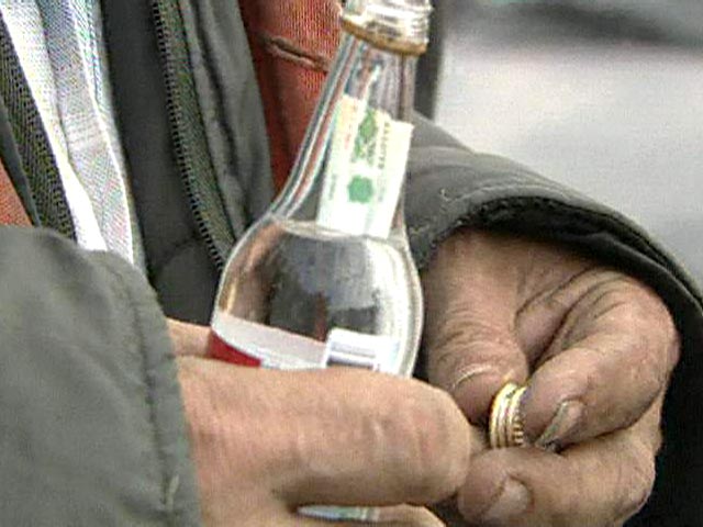 В Астрахани гость города украл из магазина водку, конфеты и молоко