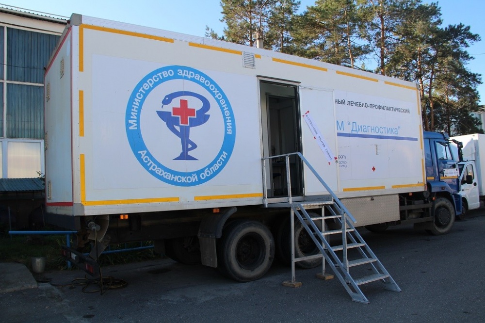 Астраханцам предлагают уколоться прямо на улице, причём абсолютно законно