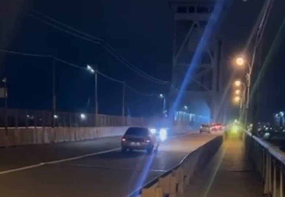 Старый мост в Астрахани вновь частично перекроют в конце недели