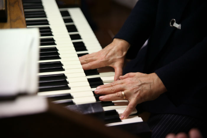 Две артистки сыграют на одном органе в астраханском католическом костеле