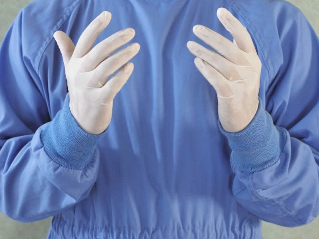 Хирург, по вине которого скончалась астраханка, попал под следствие