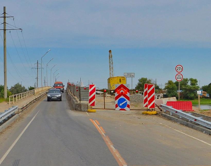 Губернатор Игорь Бабушкин: до конца года будет открыто движение по левой стороне моста в Красных Баррикадах