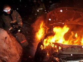 В Астраханской области на трассе сгорел автомобиль