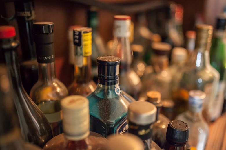 Прокуратура прикрыла торговлю алкоголем в запрещенном месте