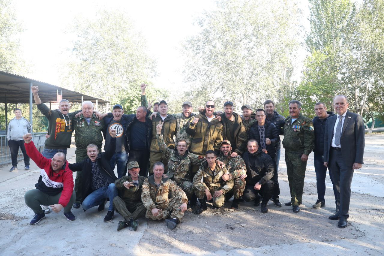 Из Астрахани на боевое слаживание отправилась еще одна группа мобилизованных 