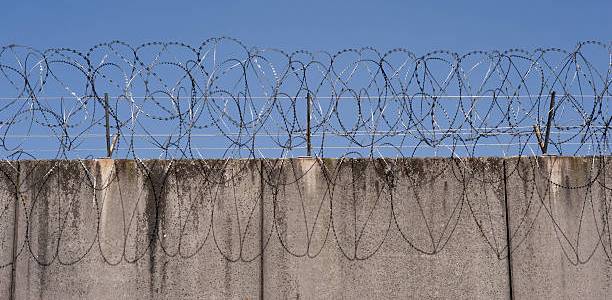 У астраханской колонии снова прошли соревнования по броскам через стену