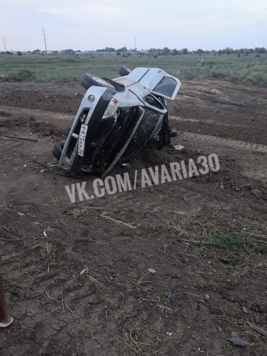 В Астраханской области задержан водитель, который перевернул автомобиль и скрылся