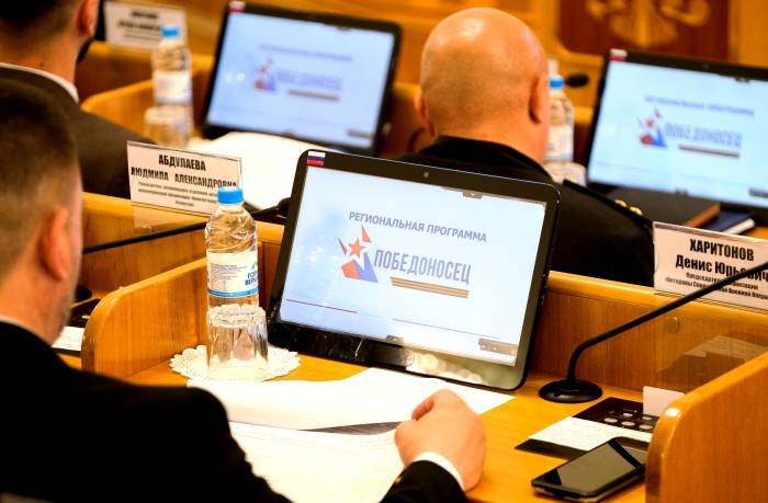 Астраханский губернатор стал наставником кавалера Ордена Мужества, участвующего в проекте «Победоносец»