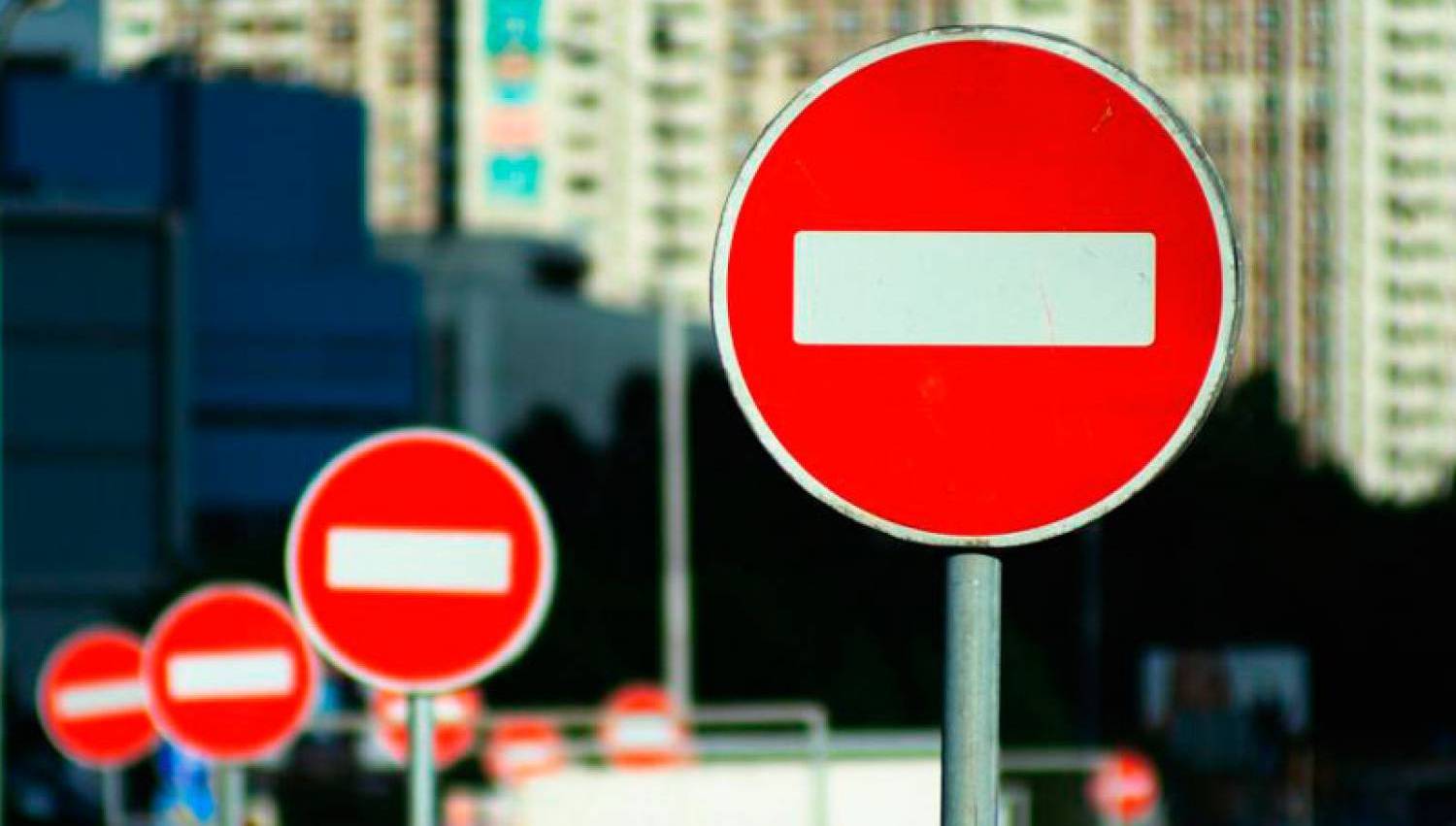 Сегодня и завтра в Астрахани перекроют дороги