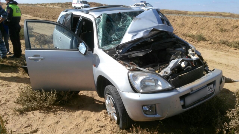 В жутком ДТП в Астраханской области погиб волгоградец