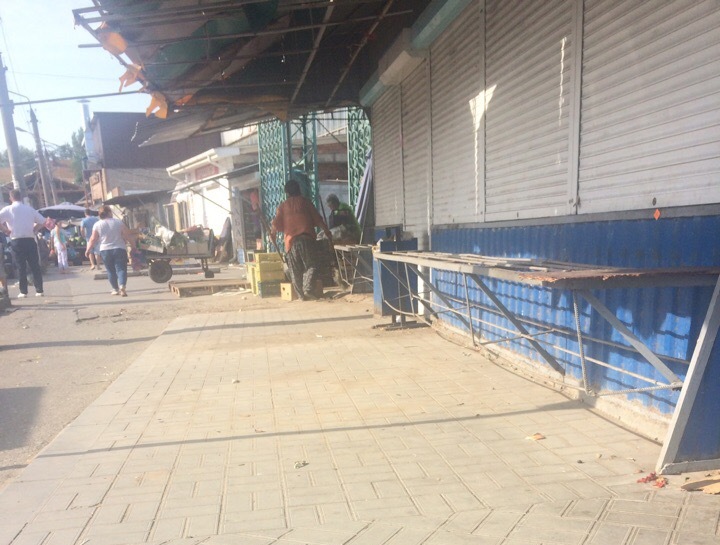 В Астрахани зачистки от незаконной торговли добрались до Татар-Базара