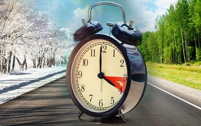 Снова сказки о потерянном времени: в Госдуму РФ послезавтра внесут законопроект о переводе часов