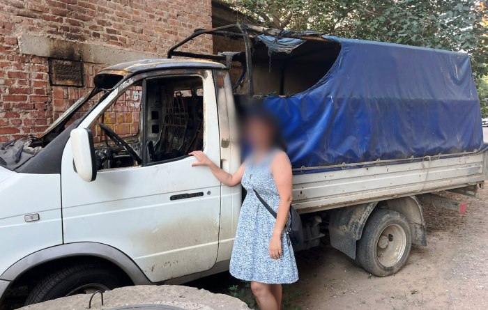 Выпил, глянул и поджег: 38-летнего астраханца ожидает суд за испорченный автофургон