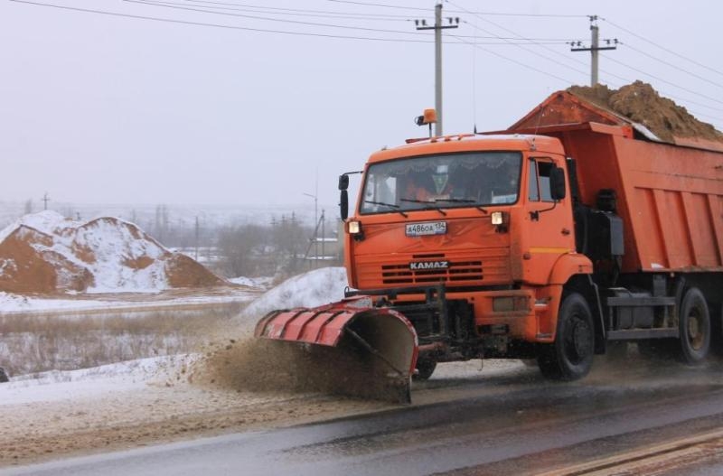 Трассы Астраханской области готовы к снегу, который ожидается сегодня ночью