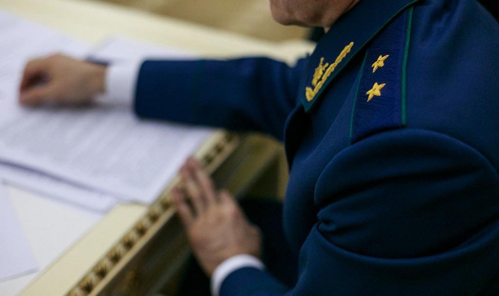 В Астрахани директор управляющей компании не смог уйти от закона