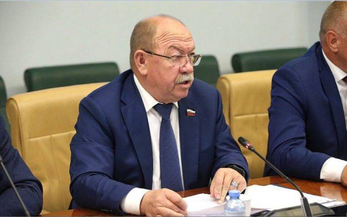 ЕР: предвыборная программа партии основана на послании президента РФ Федсобранию 