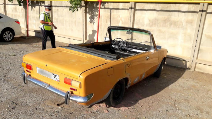 В Астрахани нашли и наказали владельца кабриолета на базе копейки